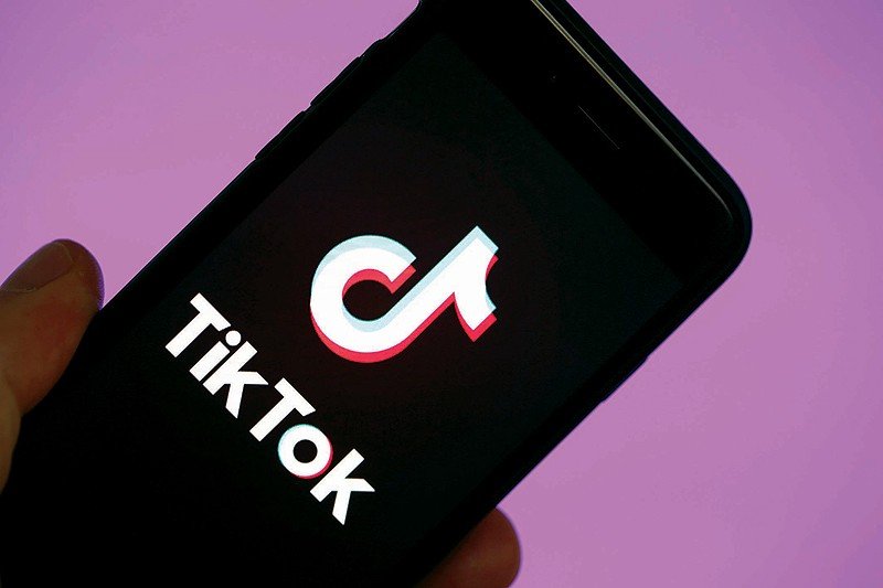 eliminare account tik tok