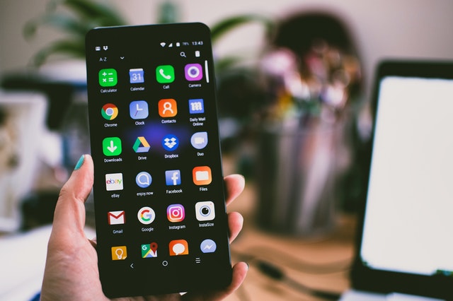 mettere più foto nelle storie instagram con android