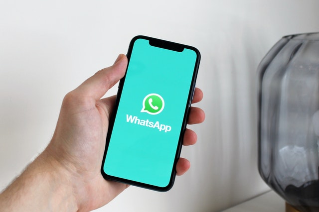 Scaricare gli Sticker Nascosti di WhatsApp