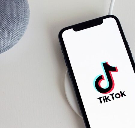 albania blocca tiktok
