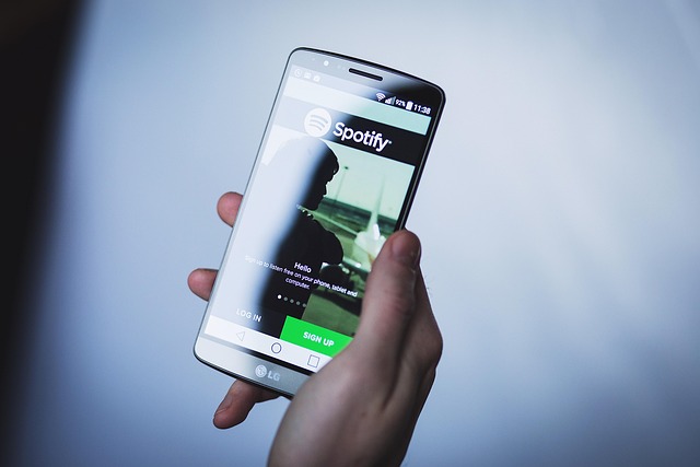 spotify craccato